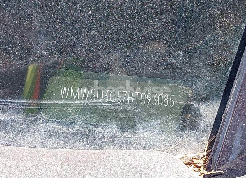 Photo 9 of 2011 Mini Cooper (VIN WMWSU3C57BT093085)