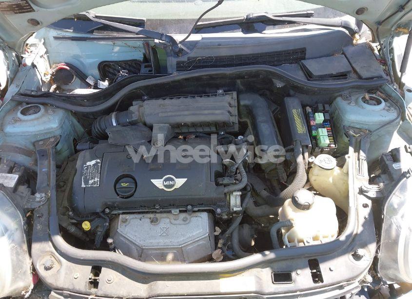 Photo 10 of 2011 Mini Cooper (VIN WMWSU3C57BT253854)