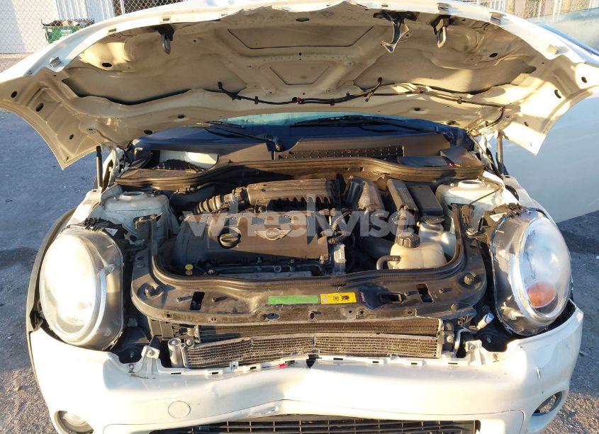 Photo 10 of 2011 Mini Cooper (VIN WMWSU3C58BT097825)