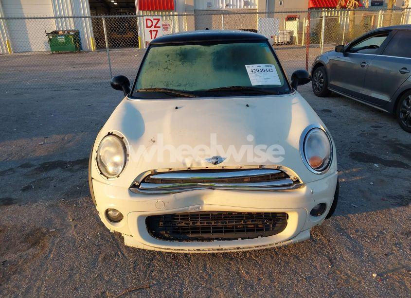 Photo 12 of 2011 Mini Cooper (VIN WMWSU3C58BT097825)