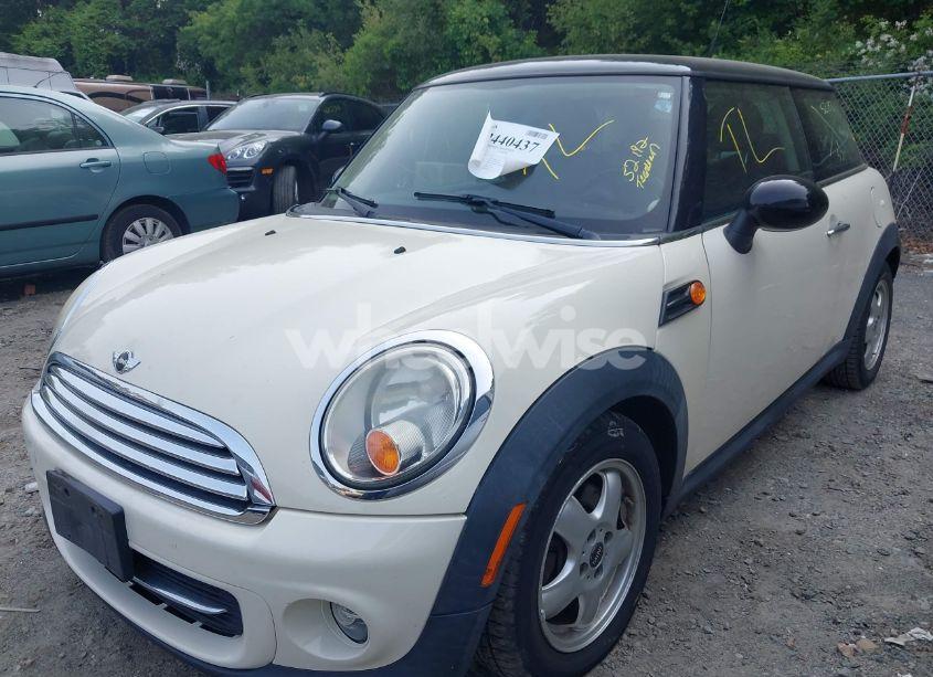 Photo 2 of 2011 Mini Cooper (VIN WMWSU3C59BTX95912)