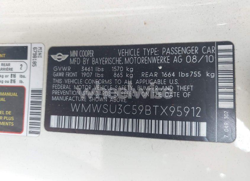 Photo 9 of 2011 Mini Cooper (VIN WMWSU3C59BTX95912)