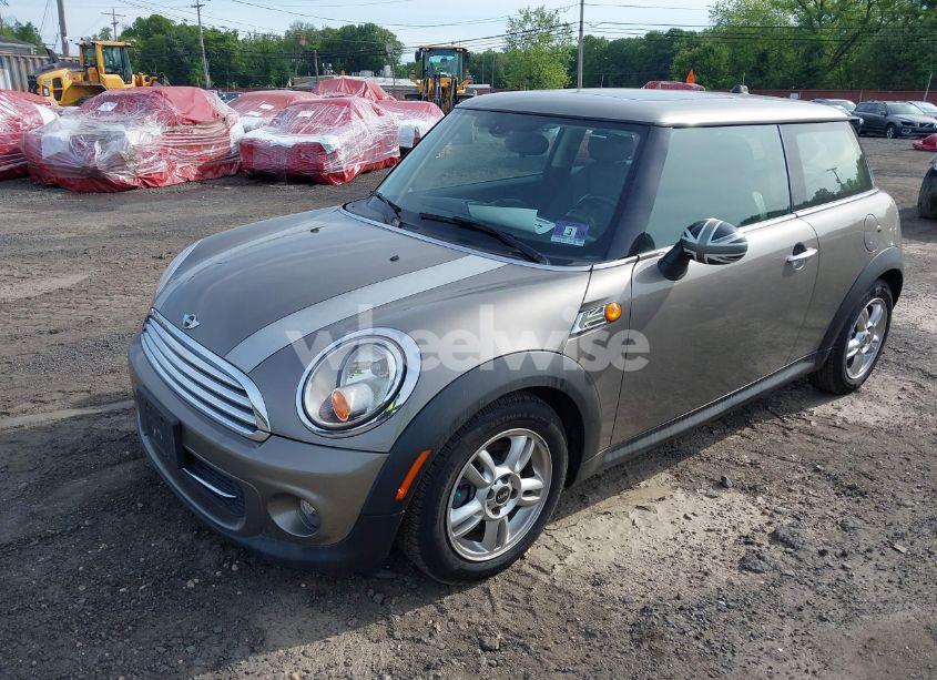 Photo 6 of 2013 Mini Hardtop COOPER (VIN WMWSU3C5XDT685745)