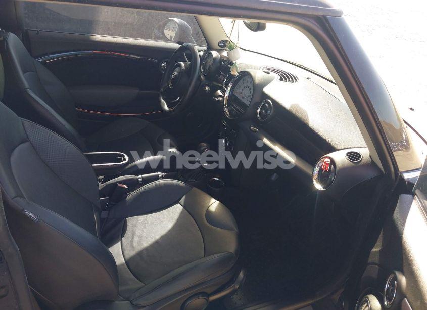 Photo 5 of 2011 Mini Cooper S (VIN WMWSV3C51BTY11050)