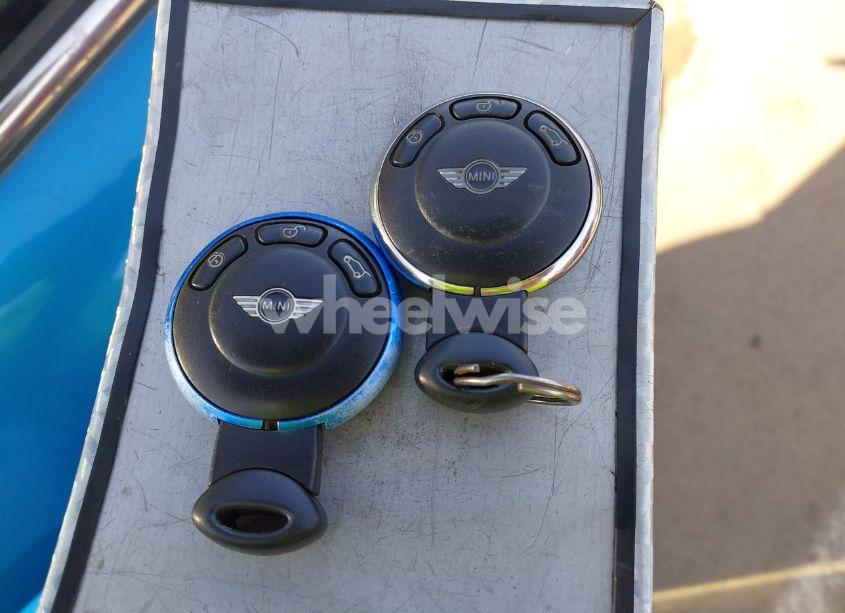 Photo 11 of 2011 Mini Cooper S (VIN WMWSV3C53BTY23619)