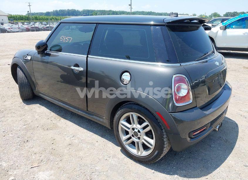 Photo 3 of 2011 Mini Cooper S (VIN WMWSV3C56BTY11965)