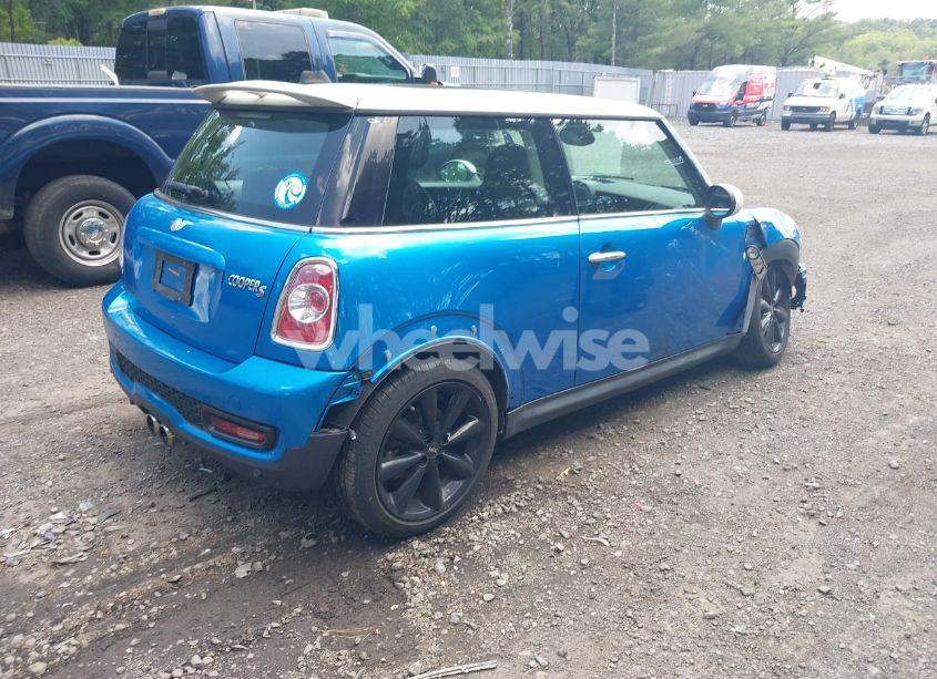 Photo 4 of 2011 Mini Cooper S (VIN WMWSV3C56BTY13604)