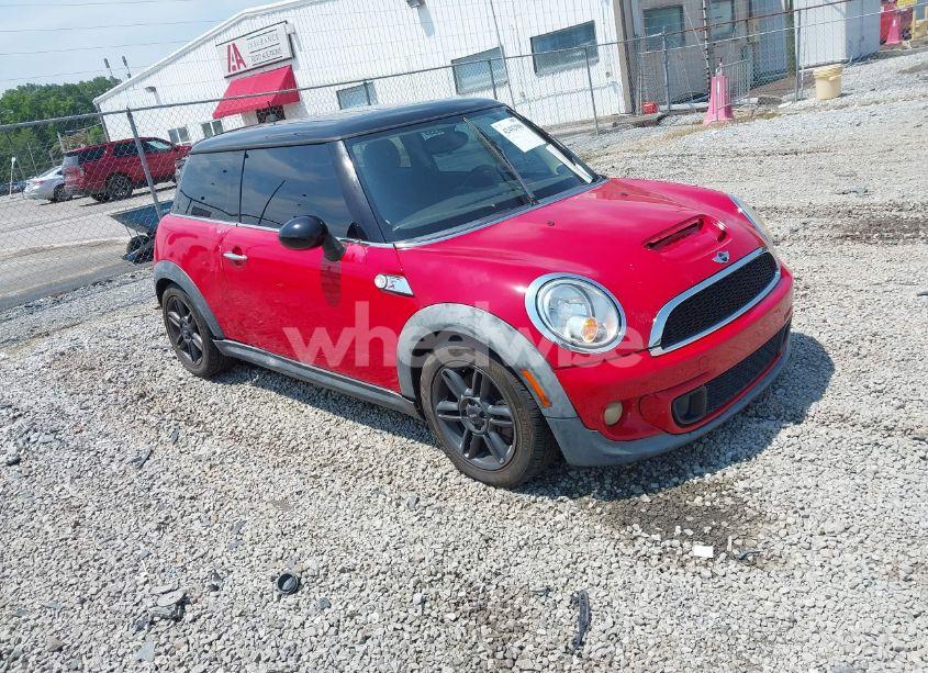 2011 Mini Cooper S (VIN WMWSV3C56BTY20584) main photo