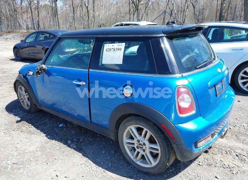 Photo 3 of 2011 Mini Cooper S (VIN WMWSV3C57BTY24448)
