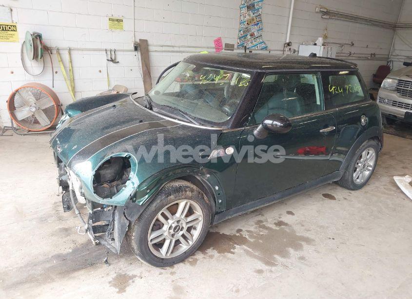 Photo 2 of 2011 Mini Cooper S (VIN WMWSV3C59BTY12169)
