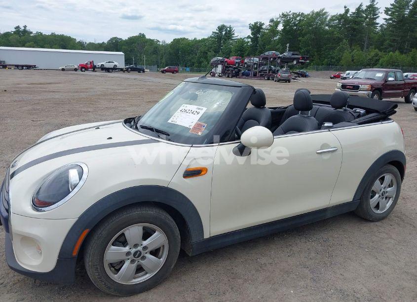 Photo 17 of 2019 Mini Convertible COOPER (VIN WMWWG5C52K3F79780)