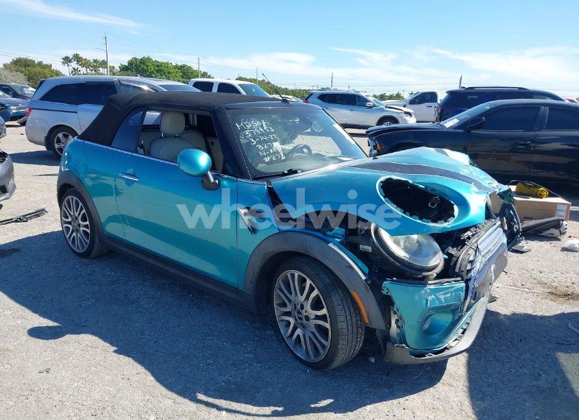 2016 Mini Convertible COOPER (VIN WMWWG5C5XG3A83276) main photo