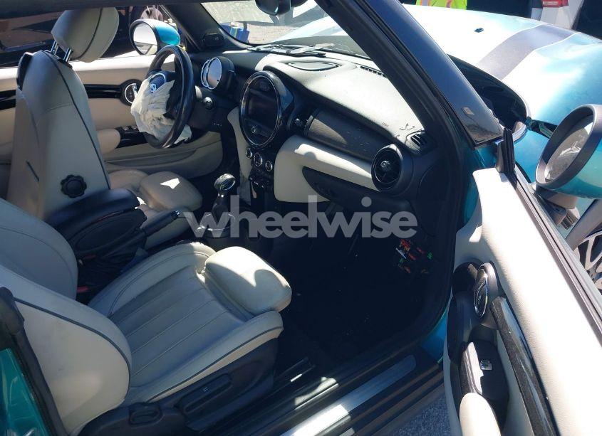 Photo 5 of 2016 Mini Convertible COOPER (VIN WMWWG5C5XG3A83276)