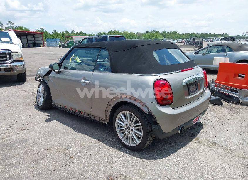 Photo 3 of 2021 Mini Convertible COOPER (VIN WMWWJ3C06M3M08556)
