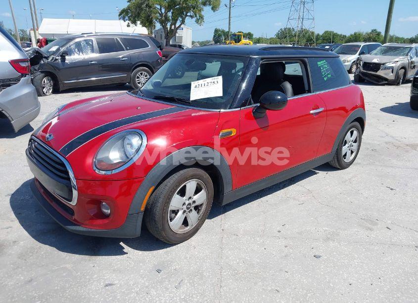 Photo 2 of 2017 Mini Hardtop COOPER (VIN WMWXP5C32H2G60408)