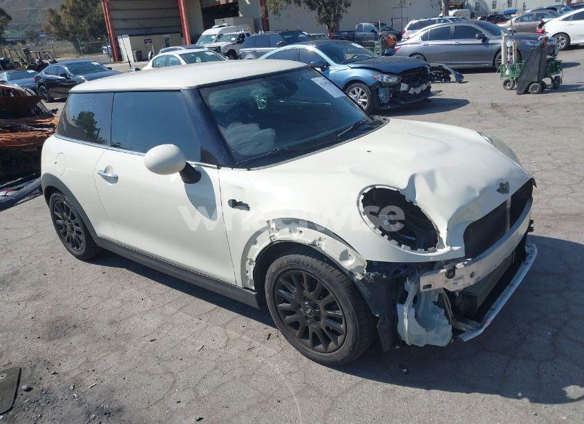 2018 Mini Hardtop COOPER/OXFORD EDITION (VIN WMWXP5C53J3C65056) main photo