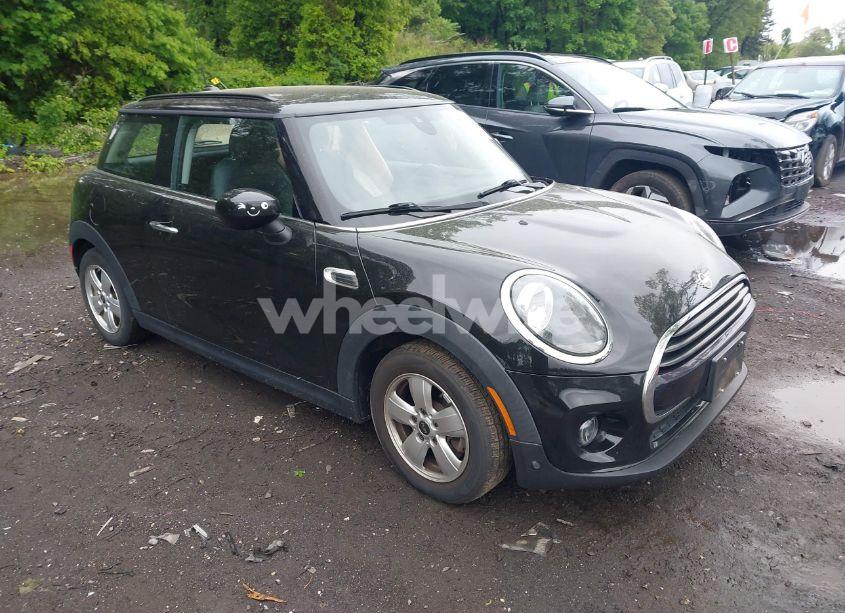2020 Mini Hardtop COOPER (VIN WMWXR3C05L2M63212) main photo