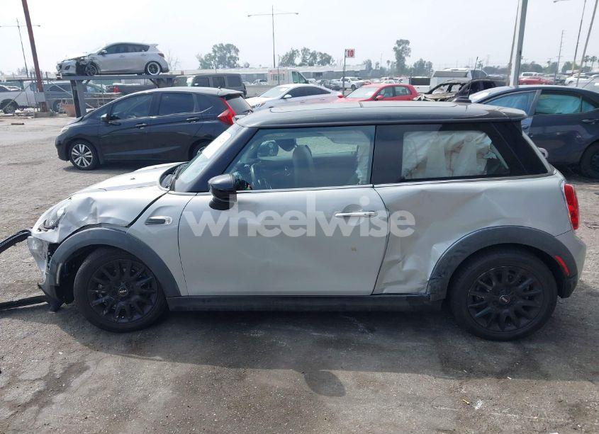 Photo 14 of 2021 Mini Hardtop COOPER (VIN WMWXR3C09M2N96671)