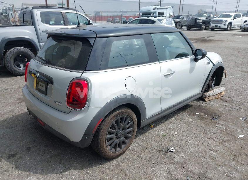 Photo 4 of 2021 Mini Hardtop COOPER (VIN WMWXR3C09M2N96671)