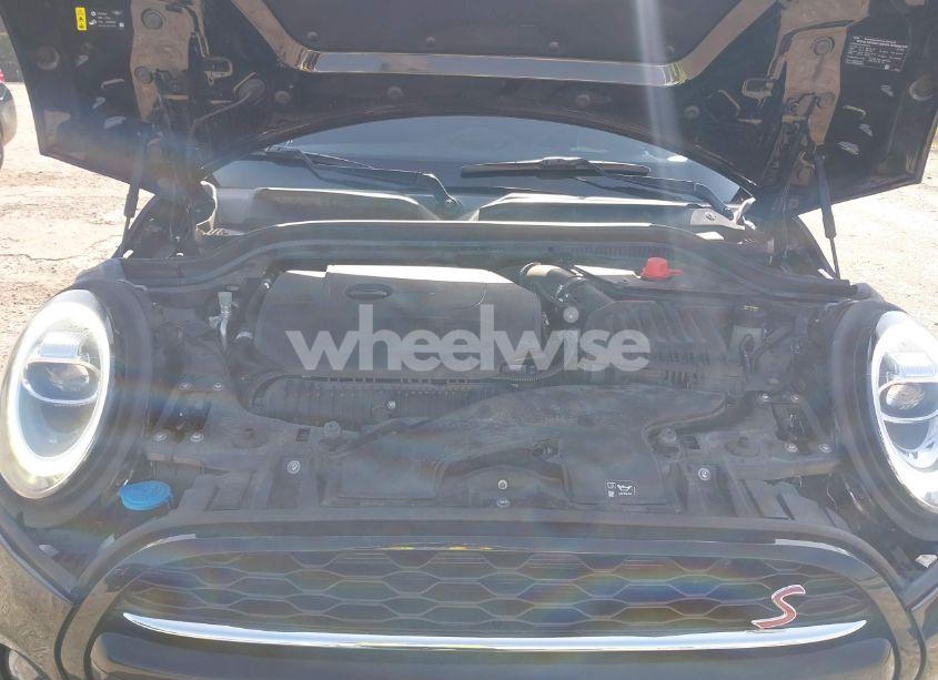 Photo 10 of 2020 Mini Hardtop COOPER S (VIN WMWXR5C07L2L55038)