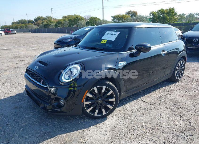 Photo 2 of 2020 Mini Hardtop COOPER S (VIN WMWXR5C07L2L55038)