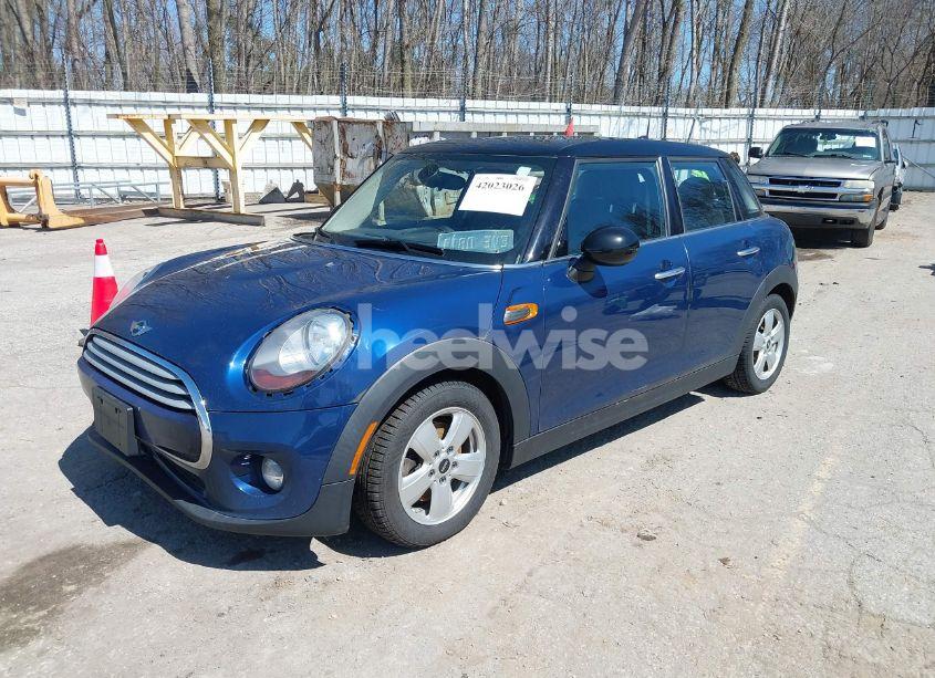Photo 2 of 2015 Mini Hardtop COOPER (VIN WMWXS5C58FT829805)