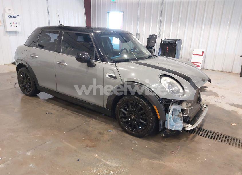 2015 Mini Hardtop COOPER (VIN WMWXS5C58FT830081) main photo