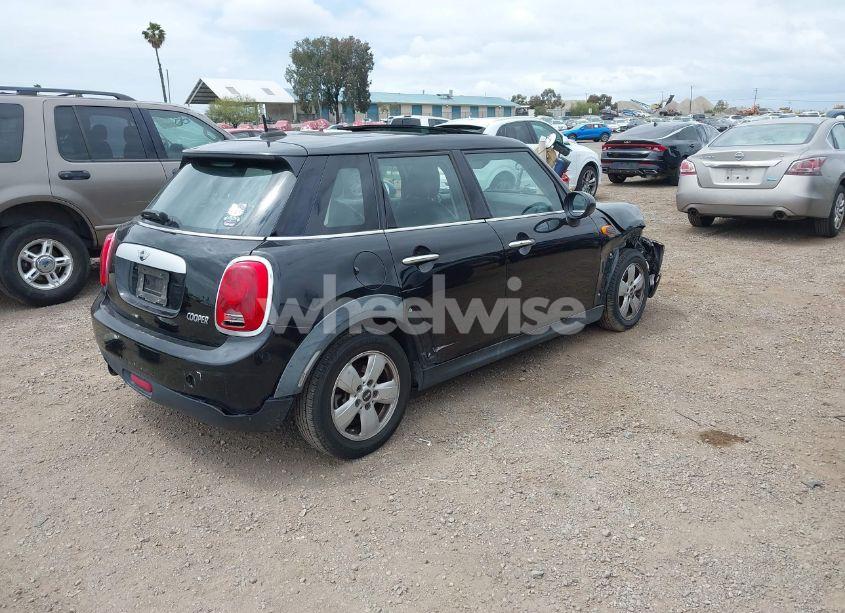 Photo 4 of 2015 Mini Hardtop COOPER (VIN WMWXS5C58FT831568)