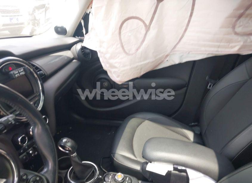 Photo 5 of 2017 Mini Hardtop COOPER (VIN WMWXU1C59H2E18069)