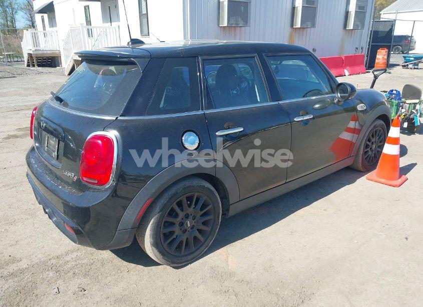 Photo 4 of 2016 Mini Hardtop COOPER S (VIN WMWXU3C51G2D29400)