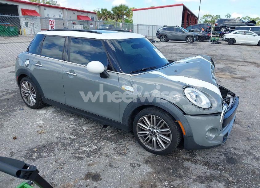 2018 Mini Hardtop COOPER S (VIN WMWXU3C55J2F51056) main photo