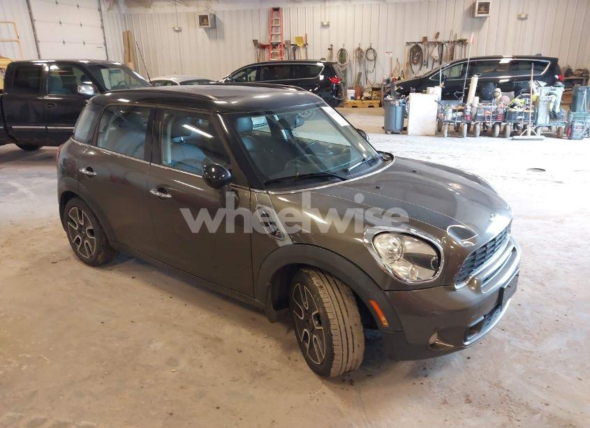 2011 Mini Cooper S COUNTRYMAN (VIN WMWZC3C54BWL78942) main photo