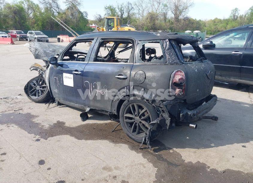 Photo 3 of 2011 Mini Cooper S COUNTRYMAN (VIN WMWZC5C58BWM10786)