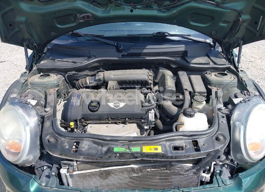 Photo 10 of 2011 Mini Cooper CLUBMAN (VIN WMWZF3C58BTY00588)