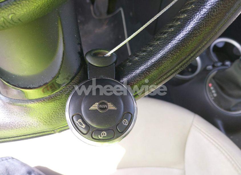 Photo 11 of 2011 Mini Cooper CLUBMAN (VIN WMWZF3C58BTY00588)