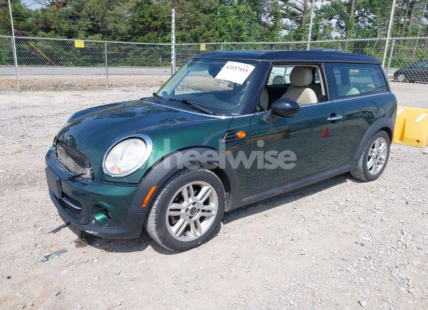Photo 2 of 2011 Mini Cooper CLUBMAN (VIN WMWZF3C58BTY00588)