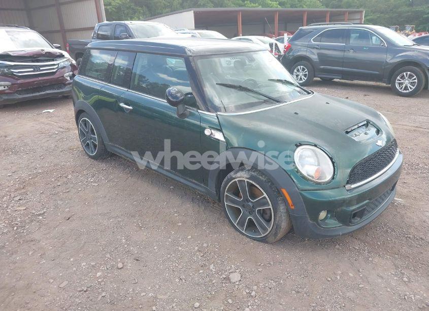 2011 Mini Cooper S CLUBMAN (VIN WMWZG3C56BTY37202) main photo