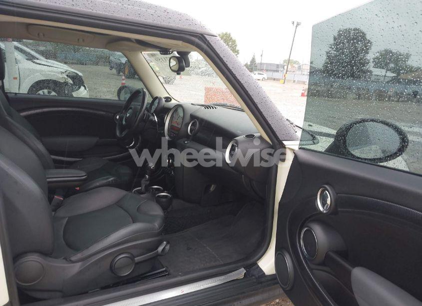 Photo 5 of 2011 Mini Cooper S CLUBMAN (VIN WMWZG3C57BTY36074)