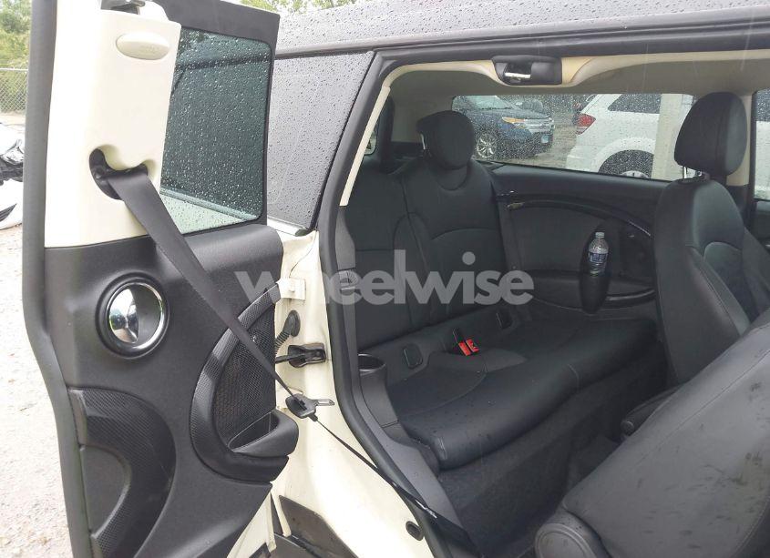 Photo 8 of 2011 Mini Cooper S CLUBMAN (VIN WMWZG3C57BTY36074)