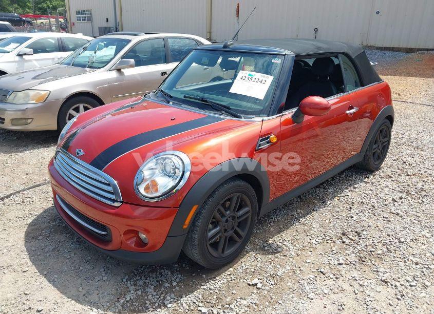 Photo 2 of 2011 Mini Cooper (VIN WMWZN3C57BTZ89303)