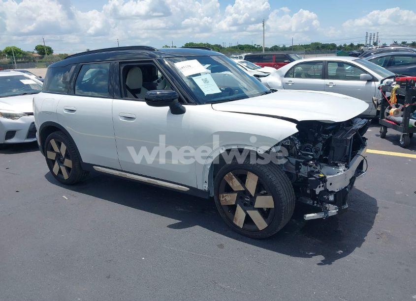 2025 Mini Countryman COOPER S (VIN WMZ23GA06S7R31166) main photo