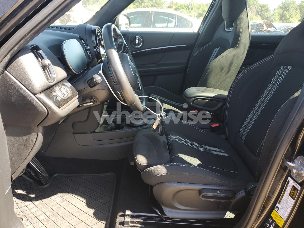 Photo 7 of 2024 MINI COOPER JCW COUNTRYMAN ALL4 (VIN WMZ33BS02R3R50787)