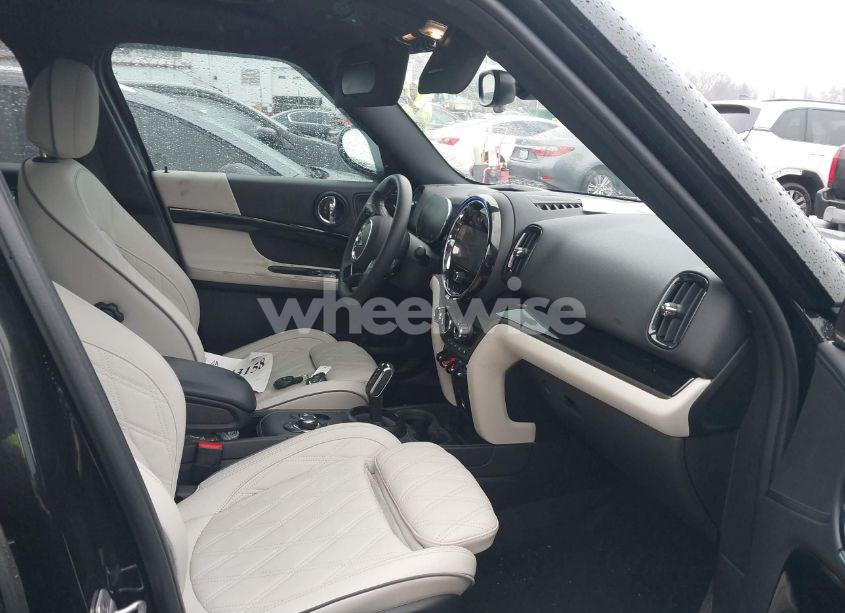 Photo 5 of 2024 Mini Countryman COOPER S (VIN WMZ53BR06R3S12506)