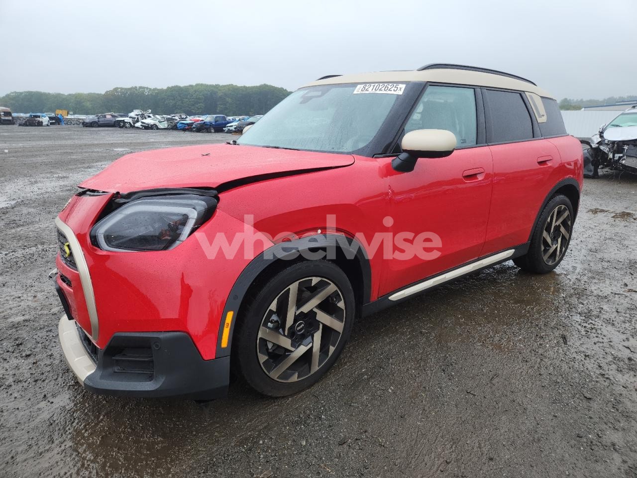2025 MINI COUNTRYMAN SE ALL4 (VIN WMZ53GA06S7S47828) main photo