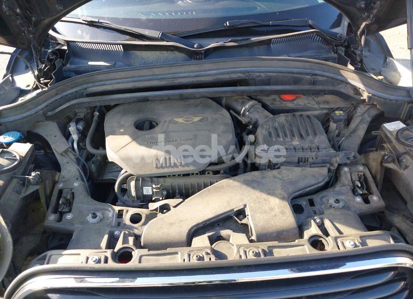 Photo 10 of 2017 Mini Countryman COOPER (VIN WMZYS7C31H3E06605)