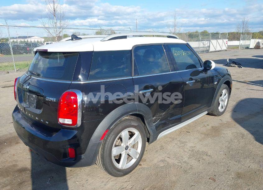 Photo 4 of 2017 Mini Countryman COOPER (VIN WMZYS7C31H3E06605)