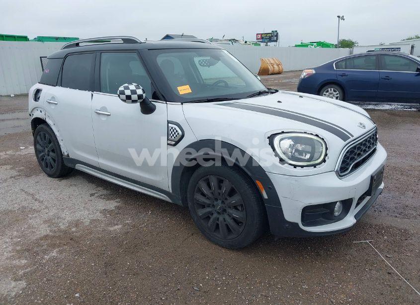 2018 Mini Countryman COOPER S (VIN WMZYT3C31J3D99568) main photo