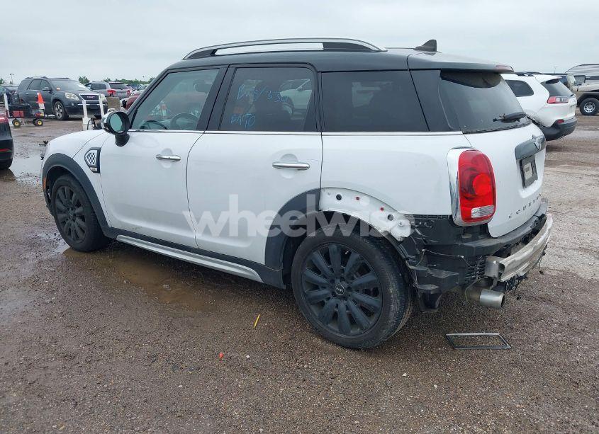 Photo 3 of 2018 Mini Countryman COOPER S (VIN WMZYT3C31J3D99568)
