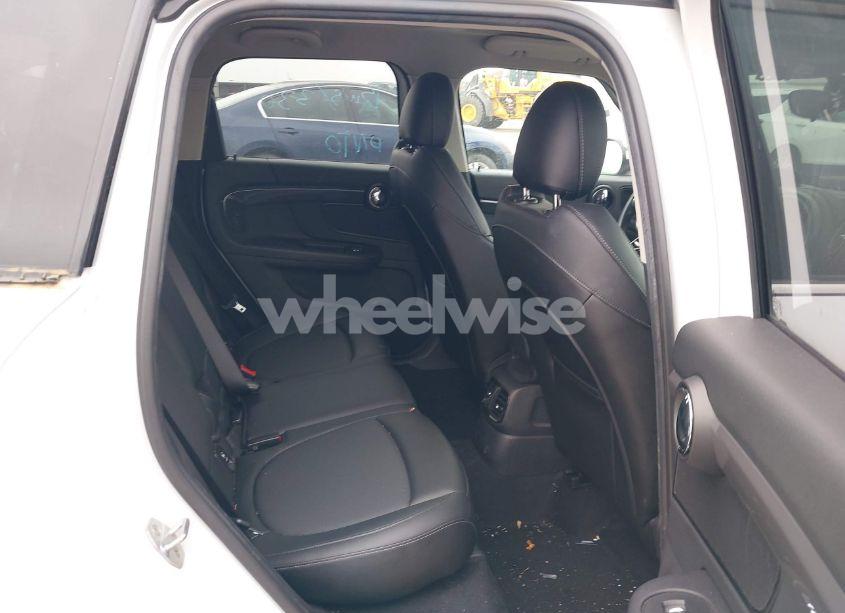 Photo 8 of 2018 Mini Countryman COOPER S (VIN WMZYT3C31J3D99568)