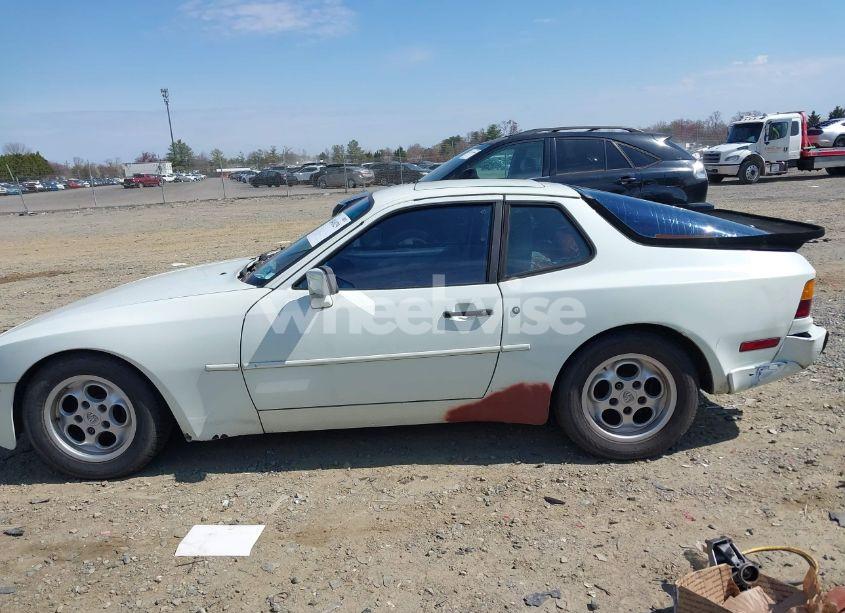 Photo 15 of 1985 Porsche 944 N/A (VIN WP0AA0949FN455352)